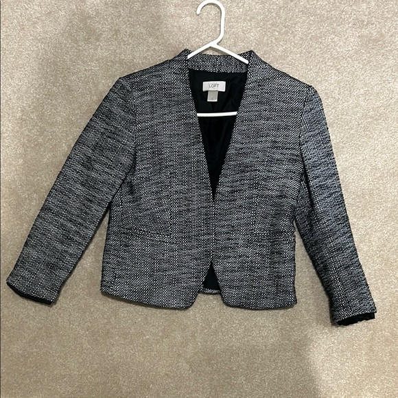 LOFT Women's Classic Black and White Blazer - Picture 1 of 2